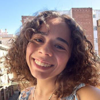 Babysitter in Barcelona: Öykü