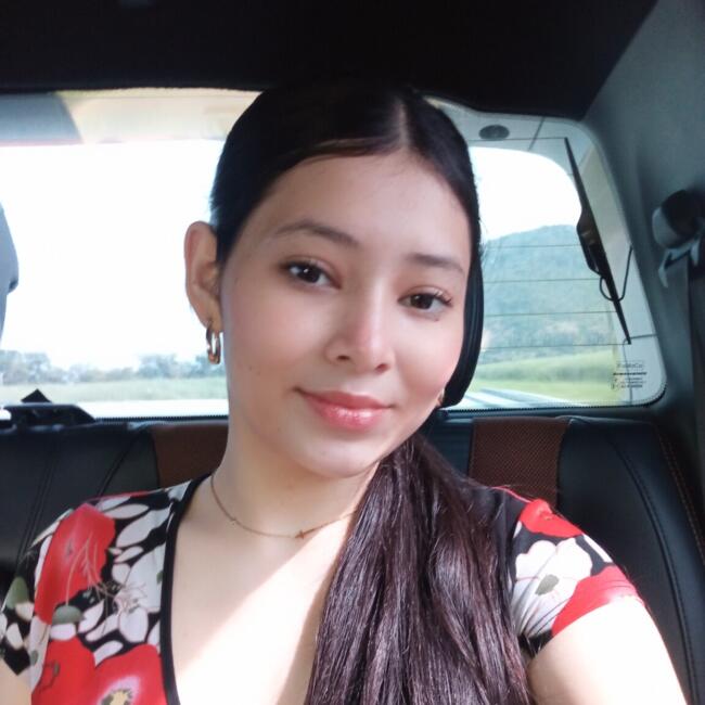 Babysitter in San Pedro Sula: Lisi Esther