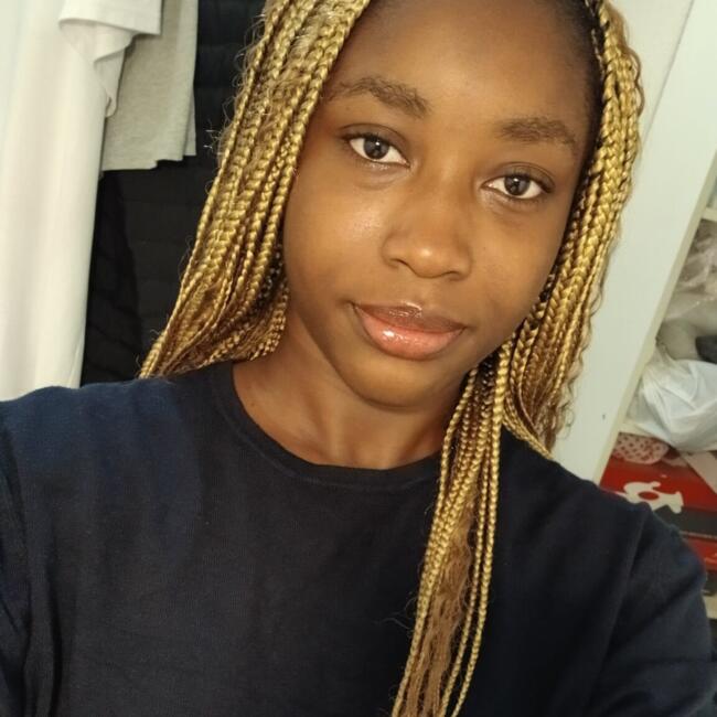 Babysitter in Gradignan: Magali