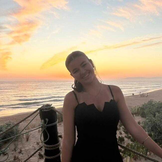 Babysitter in Charneca de Caparica: Diana