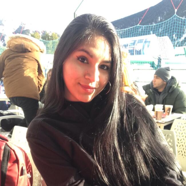 Babysitter in Tarragona: Micaela Alexandra
