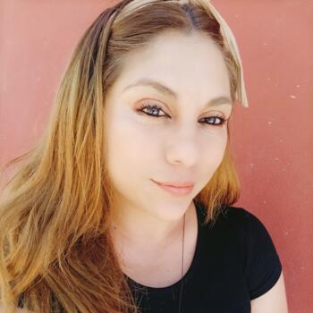 Babysitter in Tijuana: Roxana