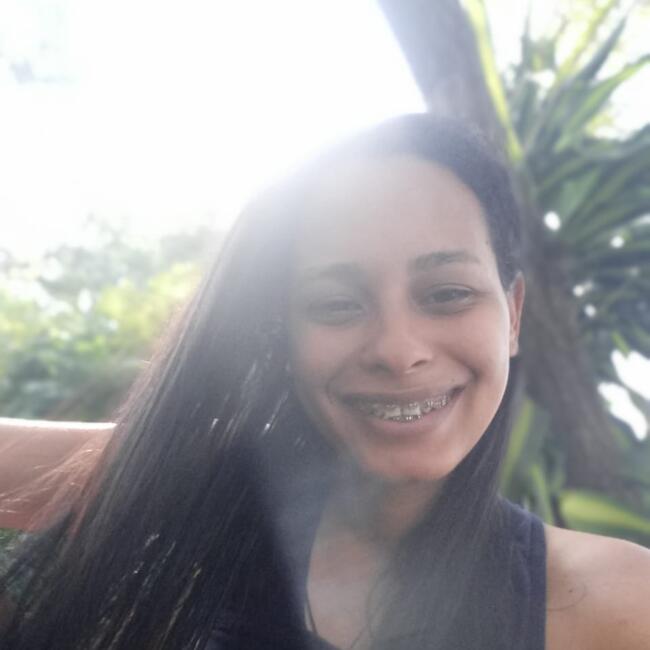 Babysitter in Maringá: Talita