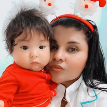 Baby-sitter in Cali: Lorimar