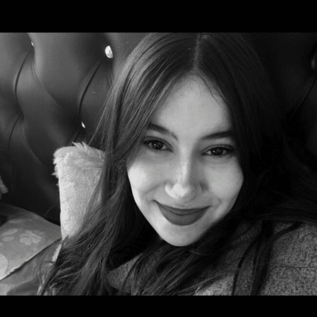 Nounou à Nanterre: Kamelia