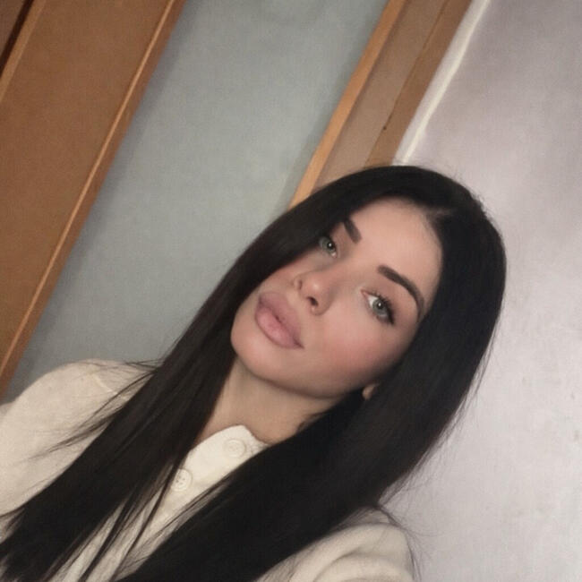 Babysitter in Naples: Titty