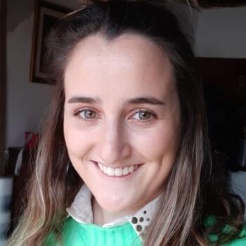 Babysitter in Huesca: Lucía