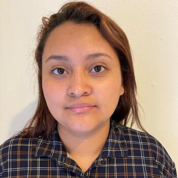Babysitter in Aurora: Danna