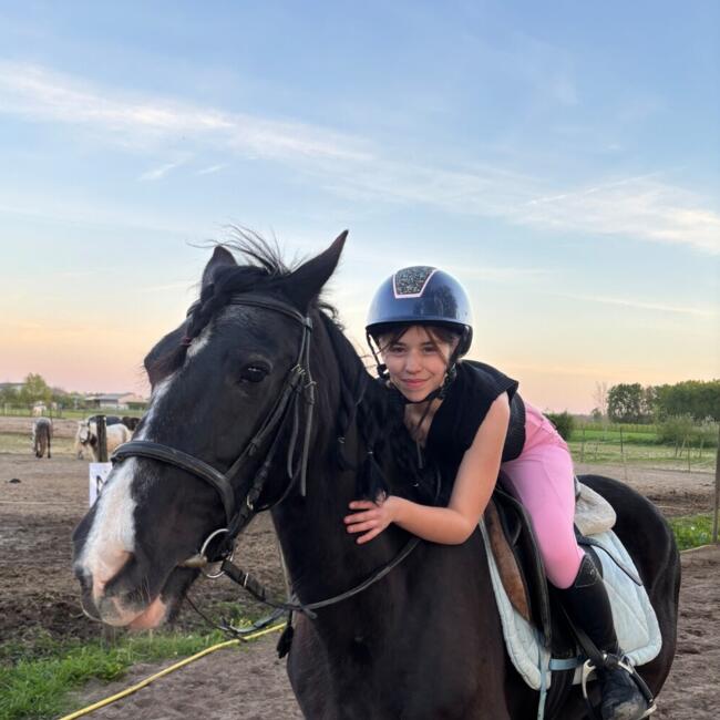 Babysitter in Kerkom: Luna