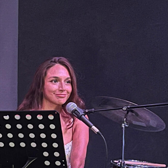 Babysitter in Valdemoro: Carla