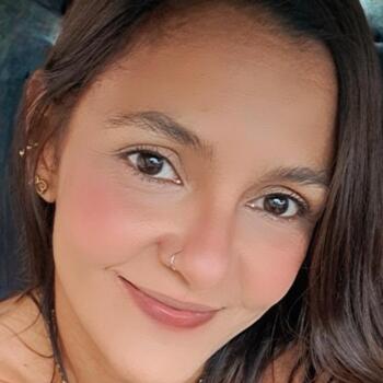 Babysitter in San Antonio de Los Altos: Desiree