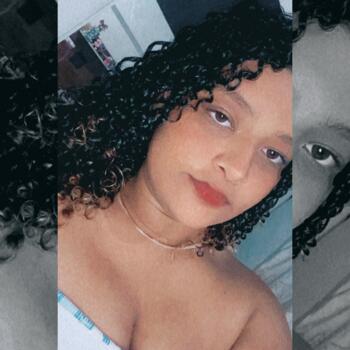 Babysitter in Parnamirim: Ariane Vitoria