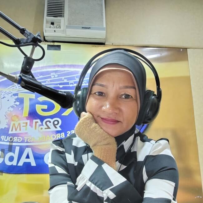 Babysitter in Kota Kinabalu: Maribel