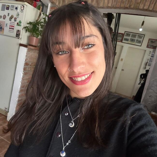 Niñera en Marindia: Flavia