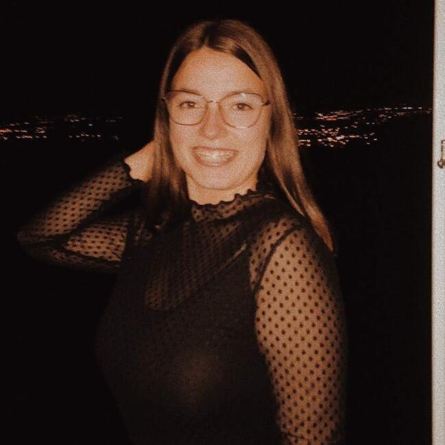 Babysitter in Braga: Bruna