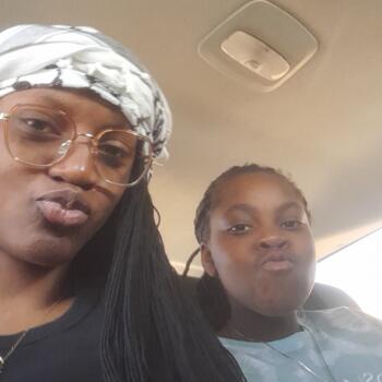 Babysitter in Alfortville: Nesly