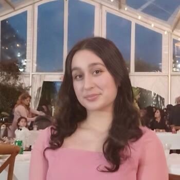 Babysitter in Centreville: Baqeya