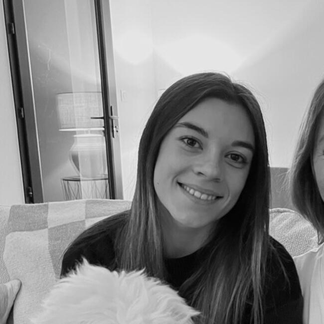 Babysitter in Cadaujac: Emma