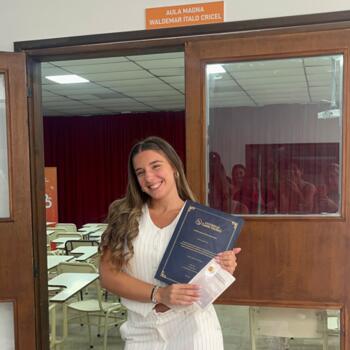 Babá Balneário Camboriú: Keila