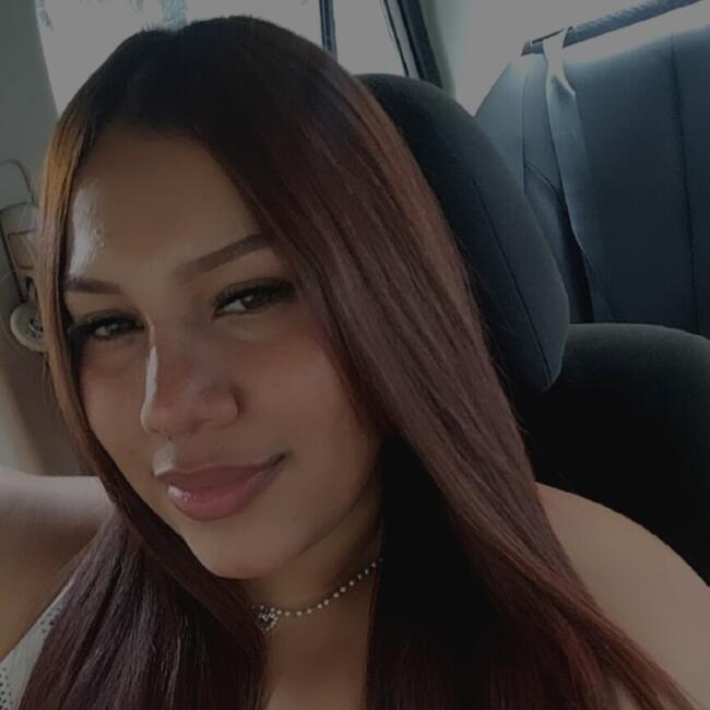 Babysitter in Panama City: Luz Hawkins