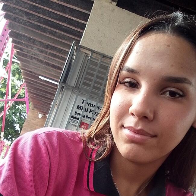 Babá em João Pessoa: Esmeralda