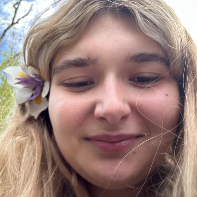 Babysitter in Mount Gambier: Bella