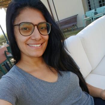 Babysitter in São Paulo: Letícia
