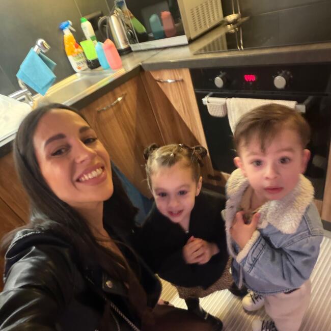 Babysitting job in Néa Smýrni: Dora