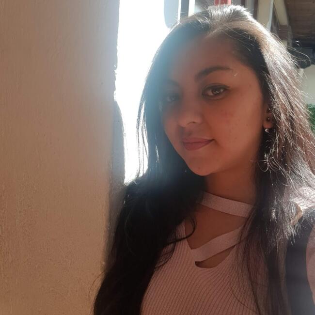 Δουλειά για babysitter στην περιοχή Κίτο: Estefania