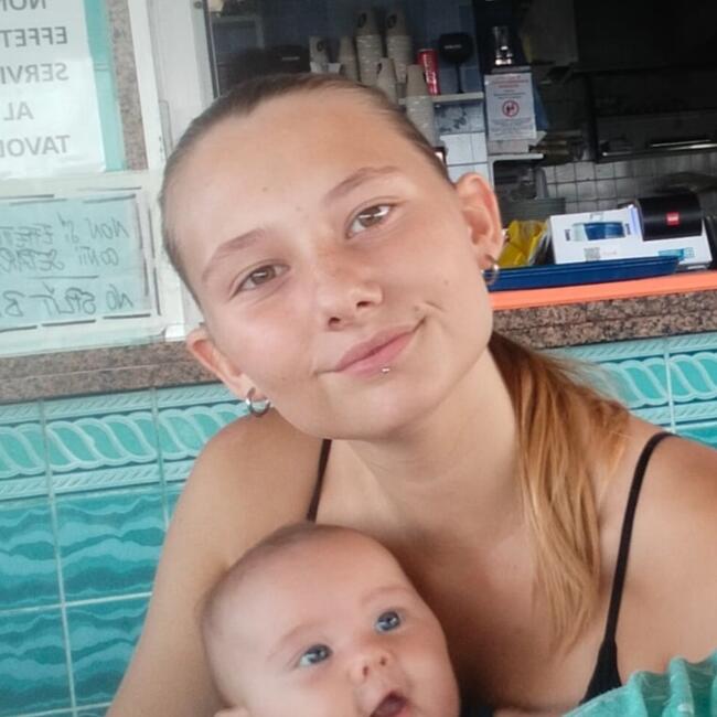 Babysitter in Busca: Eloisa