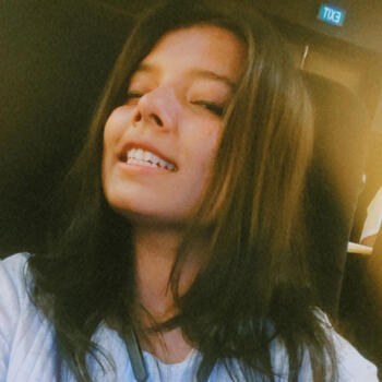 हैदराबाद में बेबीसिटर: Meera