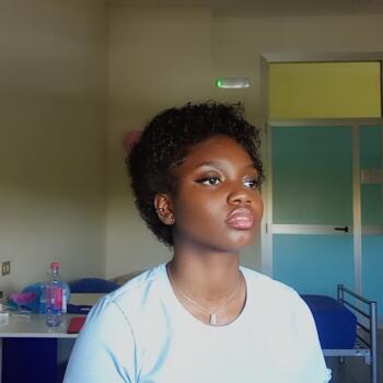 Babysitter Coccaglio: HARMONY EMOKPAE