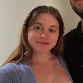 Babysitter in Christchurch: Lucy