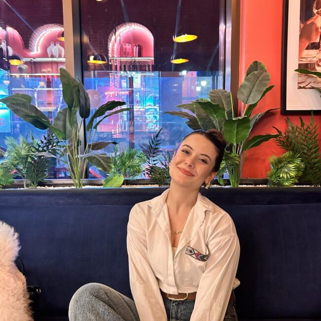 Babysitter in Melbourne: İrem