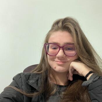 Babá em Curitiba: Amanda