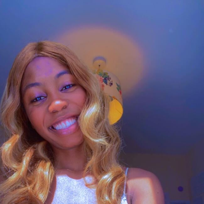 Babysitter in Bristol: Blessing