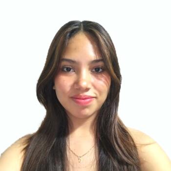 Baby-sitter in Santa Cruz: Cristina
