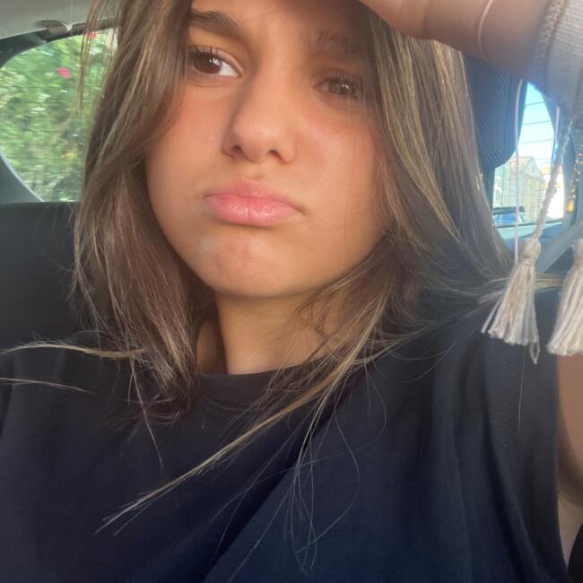 Babysitter in Orange: Victoria