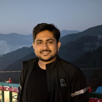 माता-पिता पुणे: Rohit