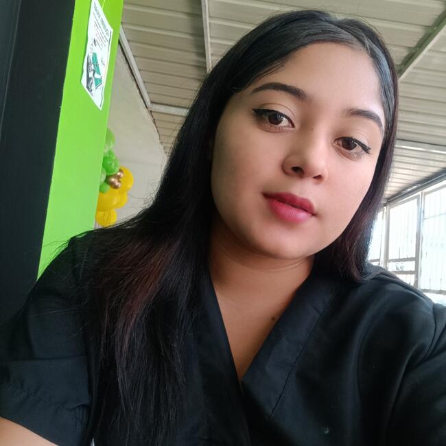 Babysitter in Palmira: Angie Yuliana