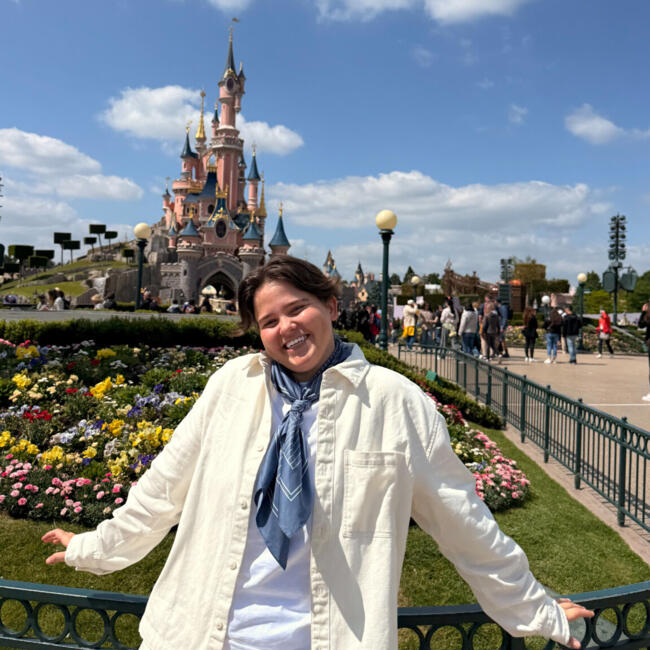 Babysitter in Rouen: Océane