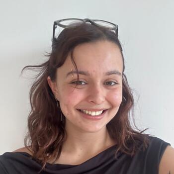 Babysitter in Melbourne: Edith