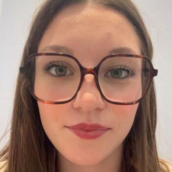 Babysitter in Les Clérimois: Jade