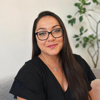 Niñera Tres Ríos: Alexandra