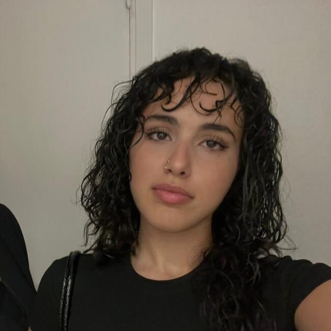 Babysitter in Montpellier: Ikram