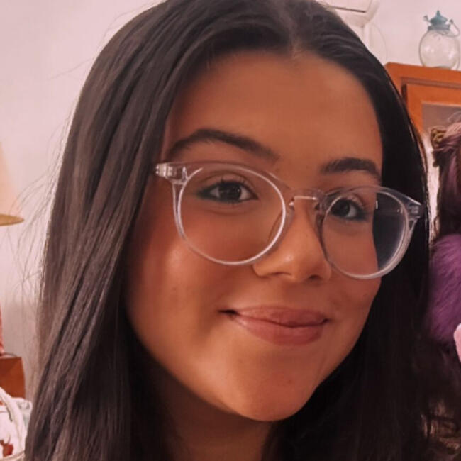 Babysitter in Oeiras: Maria