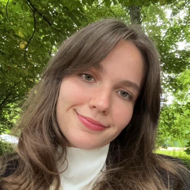 Babysitter in Champigneulles: Lise