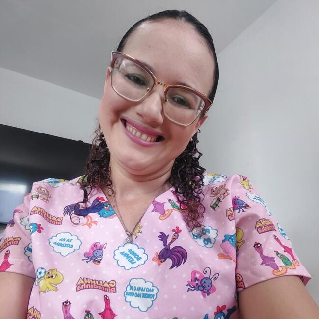 Babysitter in João Pessoa: Girlian