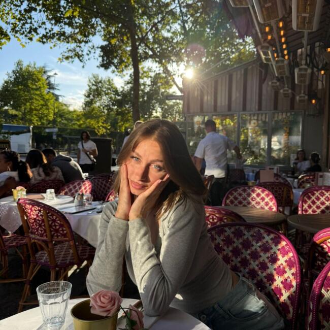 Babysitter in Brügge: Belinda