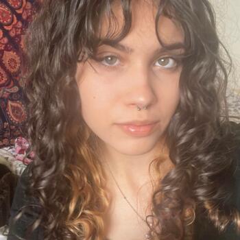 Babysitter in Ajaccio: Elisheva